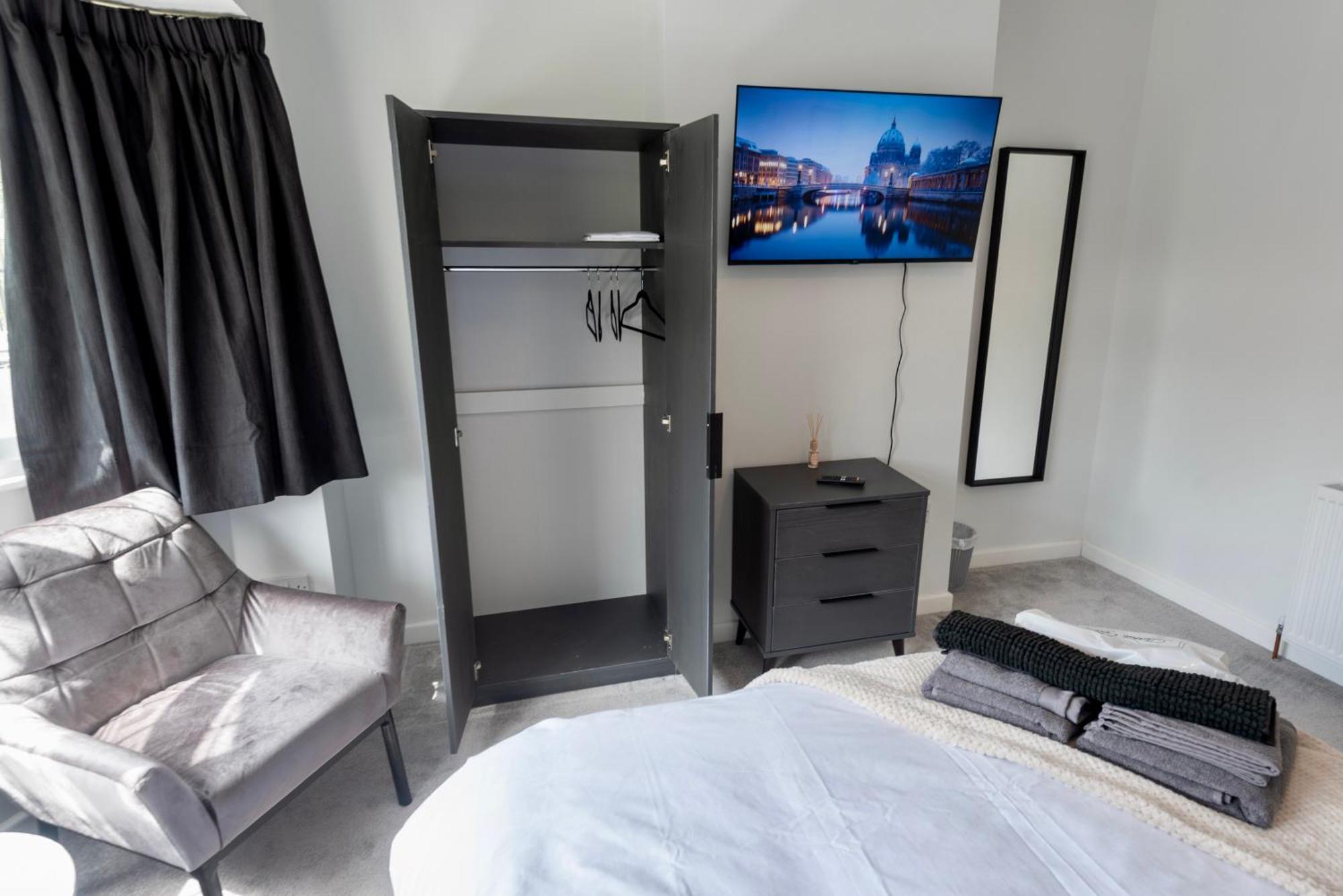 Single Room In Brand New 5 Bedroom Home BW Room 2 Solihull Esterno foto