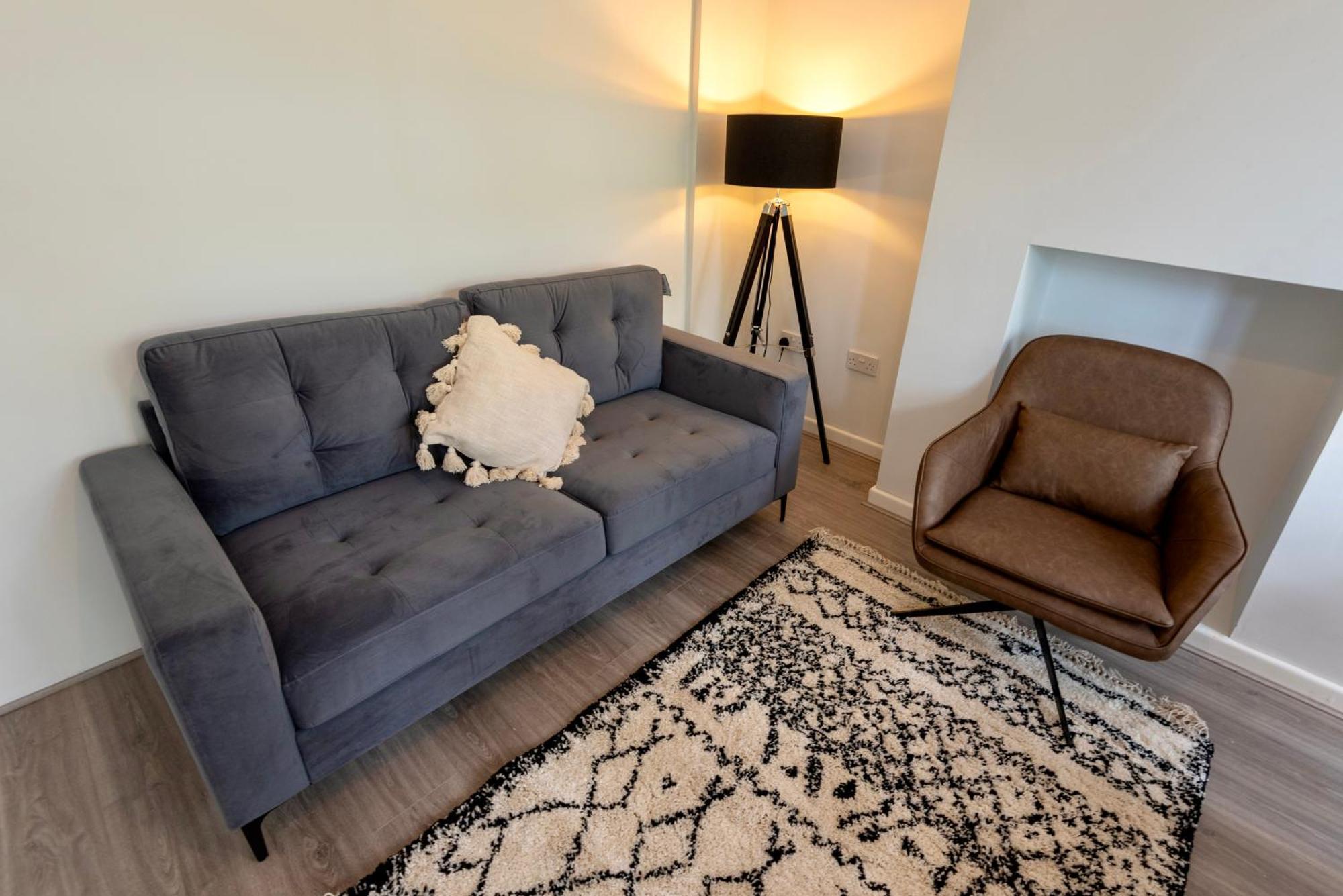 Single Room In Brand New 5 Bedroom Home BW Room 2 Solihull Esterno foto