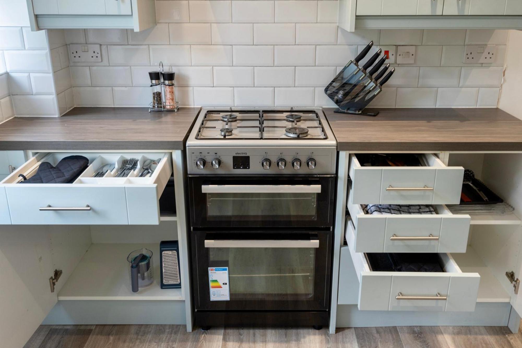 Single Room In Brand New 5 Bedroom Home BW Room 2 Solihull Esterno foto
